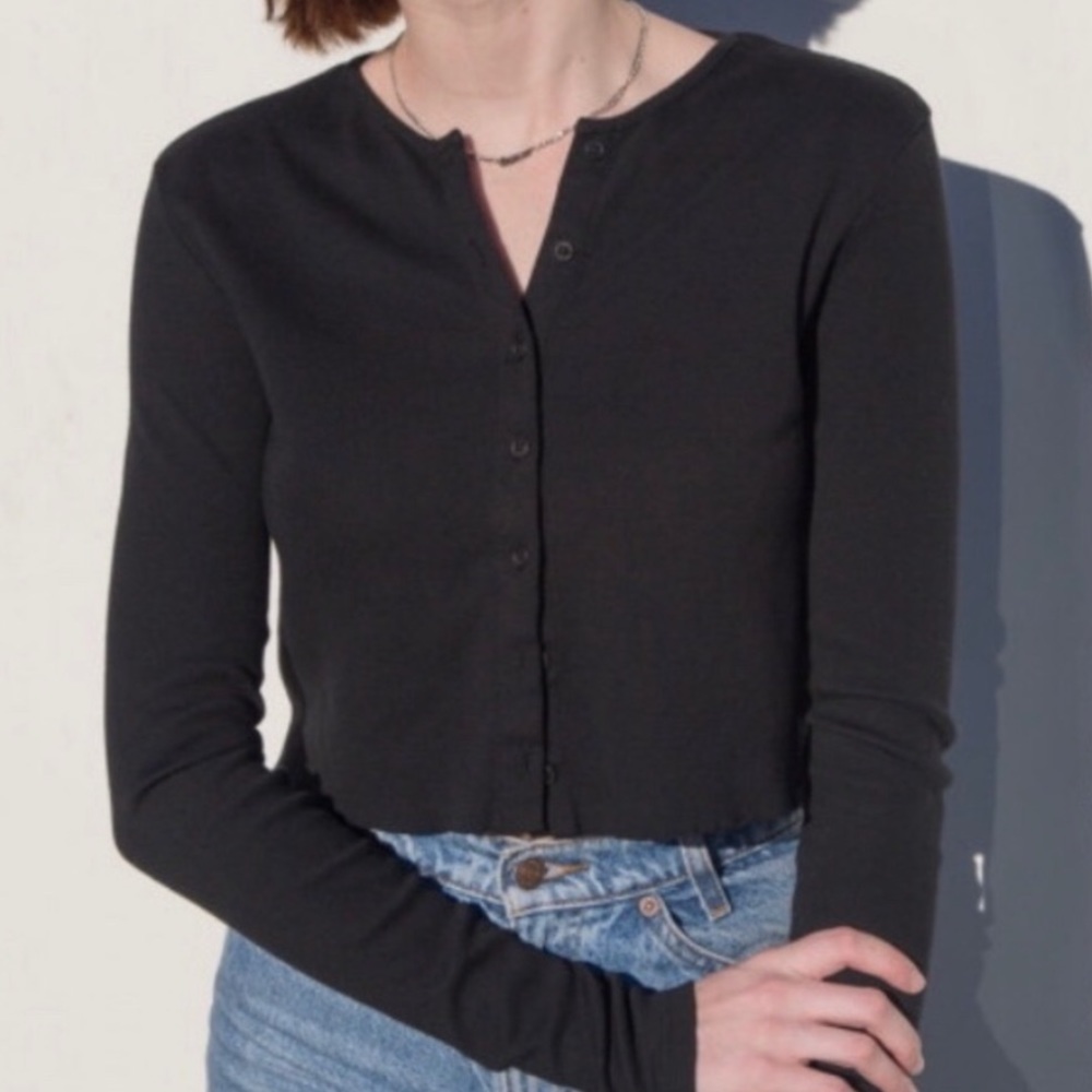 black veronica top